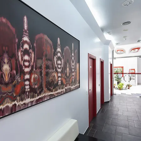 Del Pintor Hotel